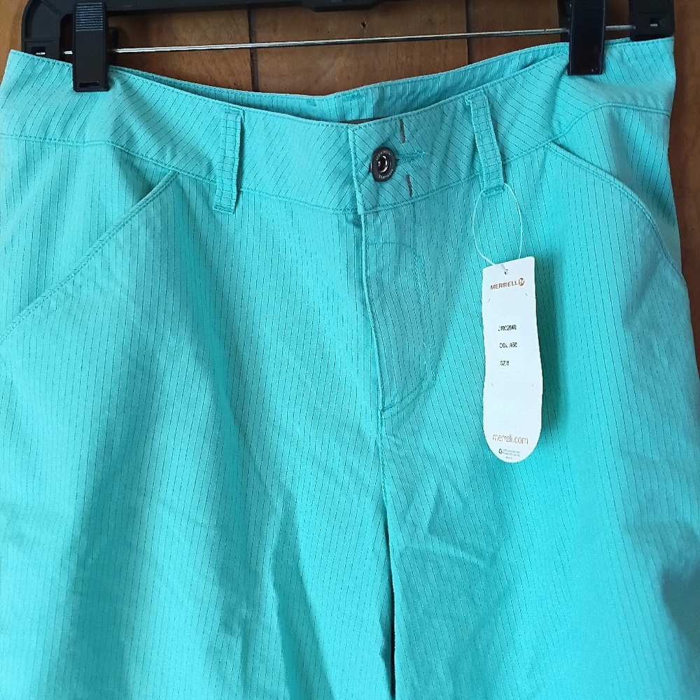 Merrell Women’s Teal Performance Shorts Size 8 NWT Lightweight Outdoor Hiking - Picture 2 of 4
